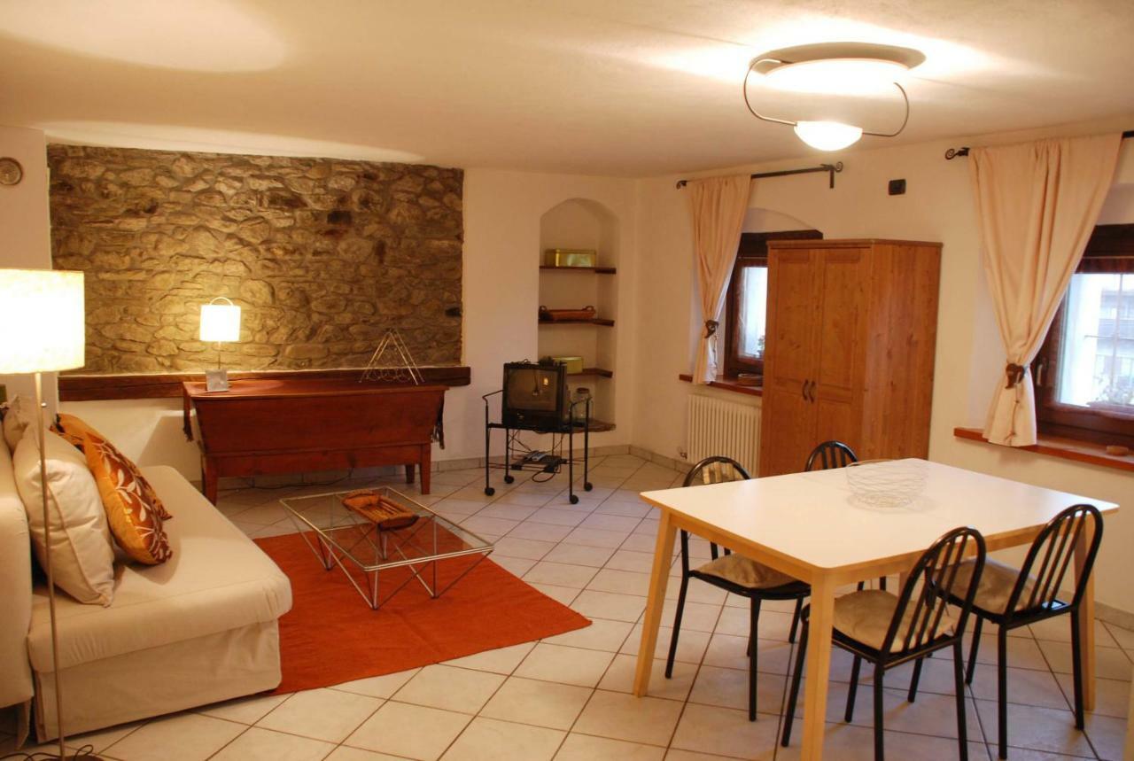 Maison Grivon Appartamento Becca Di Nona Aosta Dış mekan fotoğraf